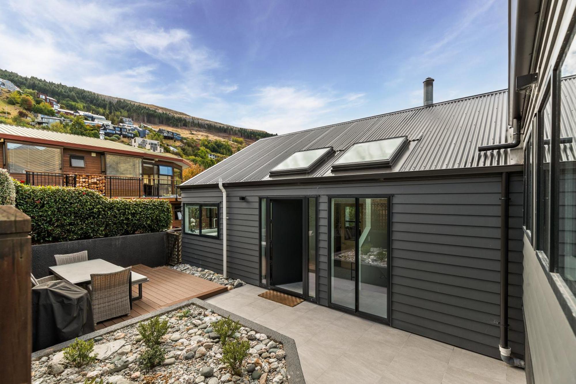 The Bonailie Bothy Villa Queenstown Exteriör bild